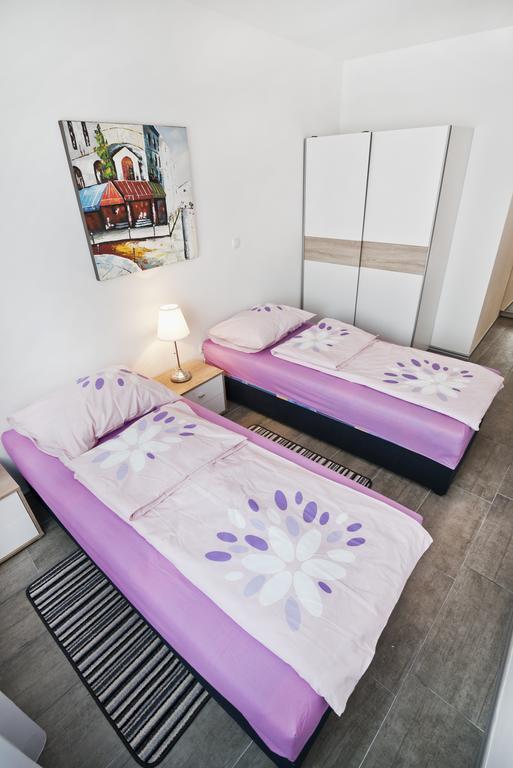 Rooms & Apartments Marinero Бетина Екстериор снимка