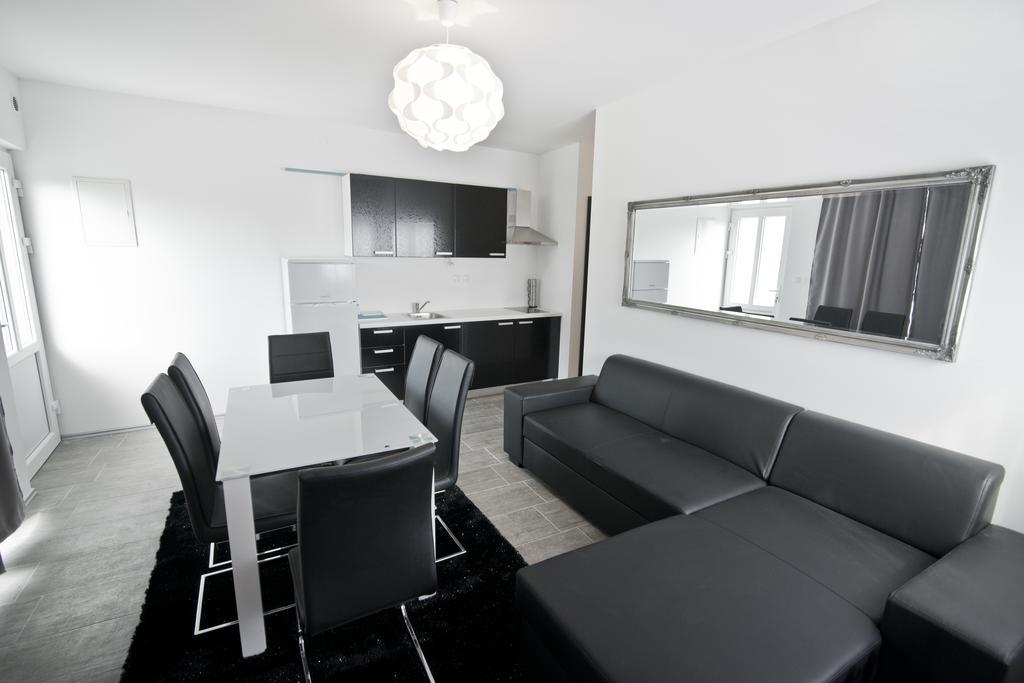 Rooms & Apartments Marinero Бетина Екстериор снимка