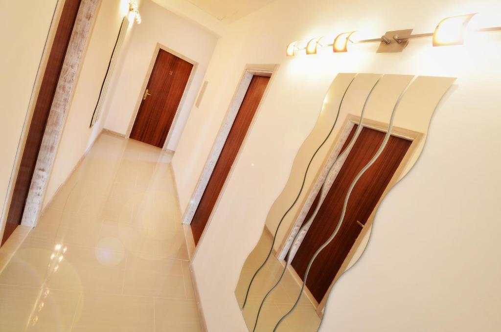 Rooms & Apartments Marinero Бетина Екстериор снимка