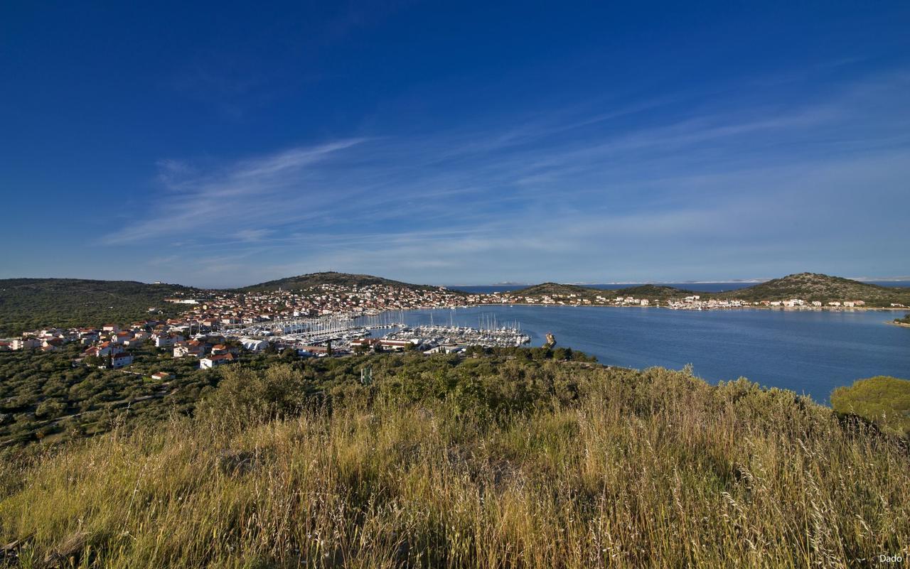 Rooms & Apartments Marinero Бетина Екстериор снимка