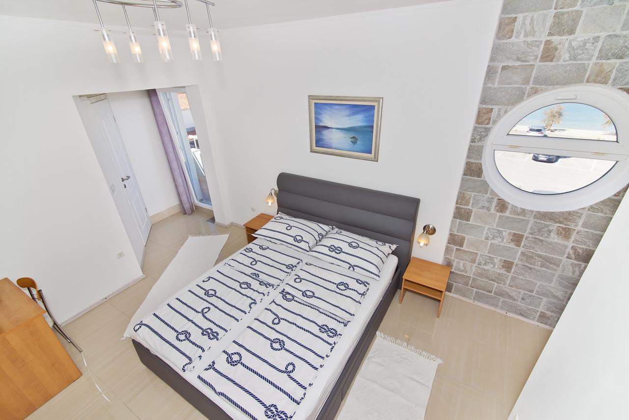 Rooms & Apartments Marinero Бетина Екстериор снимка